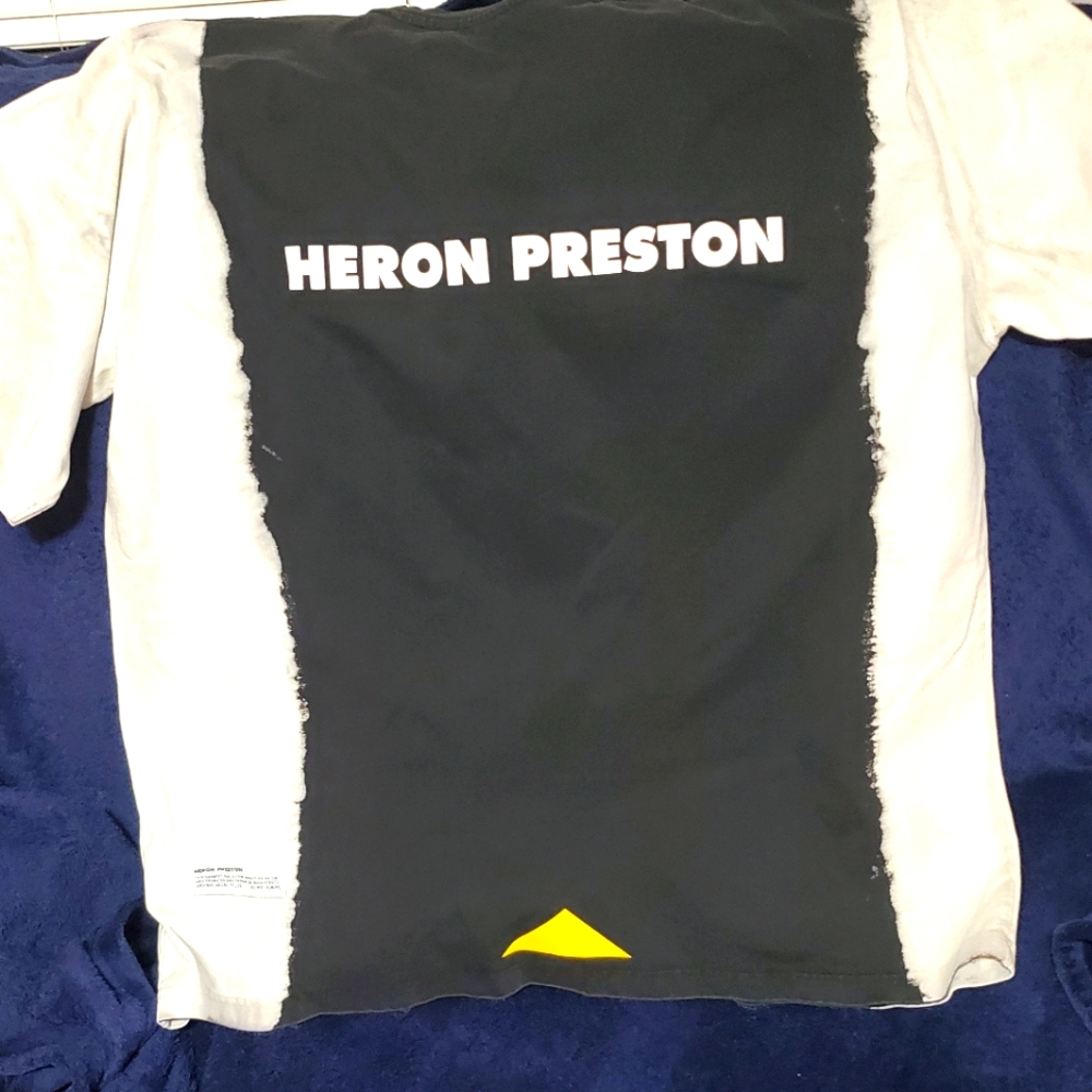 Men Heron Preston x CAT t-shirt in black and white